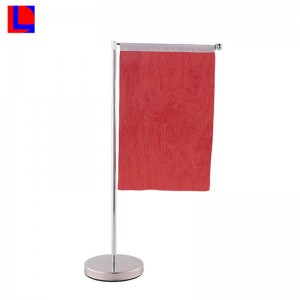 Drapeau de table en aluminium de bonne qualité Chine bon marché avec le drapeau et la base